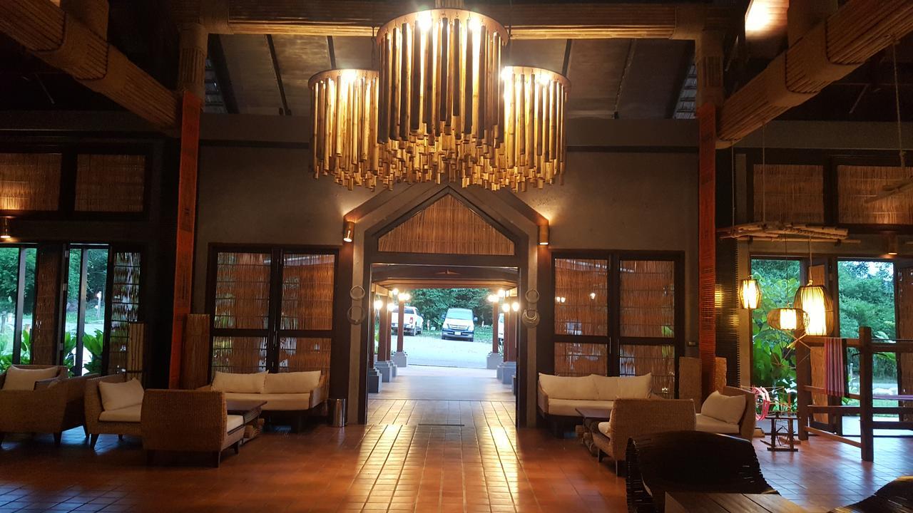 Namkat Yorla Pa Resort Ban Kat  Exterior foto